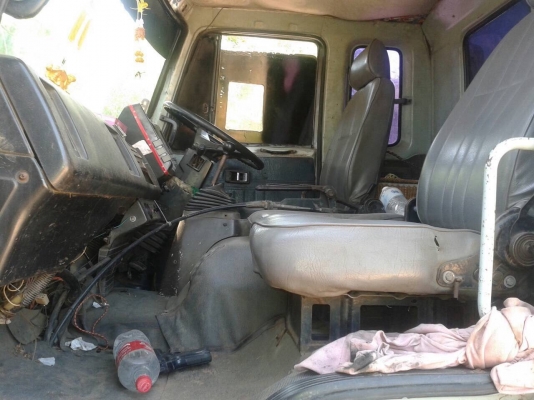 ขาย 10 ล้อดั้ม ISUZU ROCKY 175 เปลี่ยนช่วงล่างใหญ่จัมโบ้แล้ว เครื่อง 6BG1 175 แรงม้า คัสซีสวยตลอดเส้น สโลว์กลาง เบรคลมดัน พาวเวอร์ ทะเบียนพร้อมโอนครับ ขาย 10 ล้อดั้ม ISUZU ROCKY 175 เปลี่ยนช่วงล่างใหญ่จัมโบ้แล้ว เครื่อง 6BG1 175 แรงม้า คัสซีสวยตลอดเส้น สโลว์กลาง เบรคลมดัน พาวเวอร์ ทะเบียนพร้อมโอนครับ