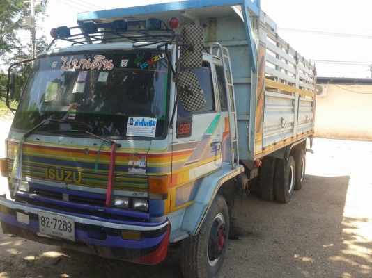 ขาย 10 ล้อดั้ม ISUZU ROCKY 175 เปลี่ยนช่วงล่างใหญ่จัมโบ้แล้ว เครื่อง 6BG1 175 แรงม้า คัสซีสวยตลอดเส้น สโลว์กลาง เบรคลมดัน พาวเวอร์ ทะเบียนพร้อมโอนครับ ขาย 10 ล้อดั้ม ISUZU ROCKY 175 เปลี่ยนช่วงล่างใหญ่จัมโบ้แล้ว เครื่อง 6BG1 175 แรงม้า คัสซีสวยตลอดเส้น สโลว์กลาง เบรคลมดัน พาวเวอร์ ทะเบียนพร้อมโอนครับ