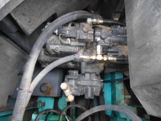 Kobelco SK135SR-1ES-YY04-08008-YR2006-4724 ชม. สภาพสวยขายไม่แพงครับ