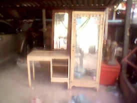 ชุดโต๊ะตู้เสื้อผ้าไม้สักงานเก่า ชุดโต๊ะตู้เสื้อผ้าไม้สักงานเก่า