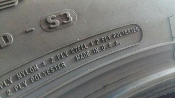 ขายยางใหม่  MICKEY THOMPSON M/T 275/55-20 เส้นละ 8500