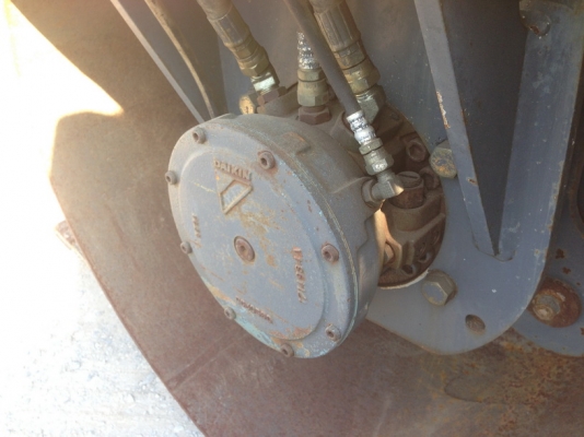 รถบดสั่นสะเทือน 4ตัน Sumitomo รุ่น3 นำเข้าจากญี่ปุ่น มีเอกสารยืนยันแหล่งที่มา ไม่ใช่รถเข้าจากจีนหรืออื่นๆ 086-303-9797 กู๋อ๋า