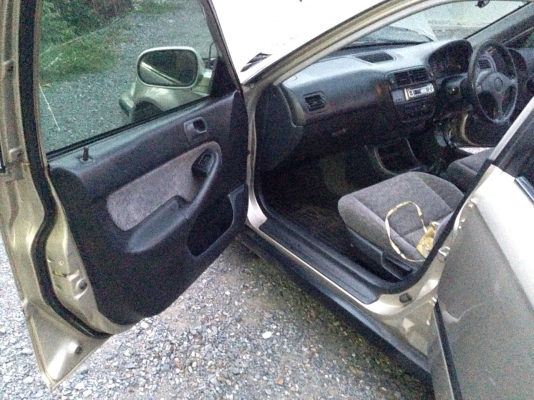 ขาย civic ตาโตเกียร์ ธรรมดา vtec1.6 abs ขาย civic ตาโตเกียร์ ธรรมดา vtec1.6 abs