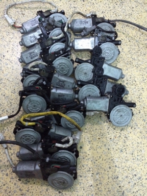 มอเตอร์กระจกไฟฟ้า โตโยต้า