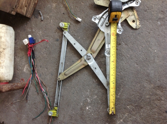 มอเตอร์กระจกไฟฟ้า โตโยต้า