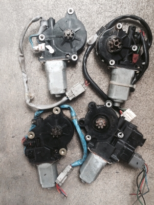 มอเตอร์กระจกไฟฟ้า โตโยต้า