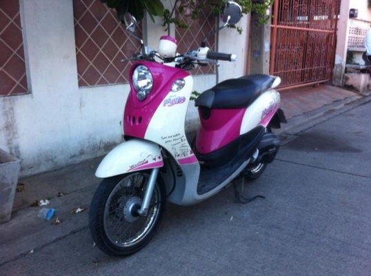 Yamaha Fino Fashion ชมพู ขาว สวย ใหม่ พร้อมใช้ทุกระบบ
