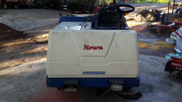 รถกวาดถนน รถกวาดถนน