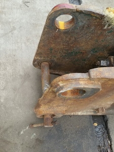 หัววเจาะ แย๊กปูน หัวกระแทก BAEKER สำหรับ PC 120-200 ยี่ห้อ MBK พร้อมใช้งาน ราคา 115,000 บาท หัววเจาะ แย๊กปูน หัวกระแทก BAEKER สำหรับ PC 120-200 ยี่ห้อ MBK พร้อมใช้งาน ราคา 115,000 บาท