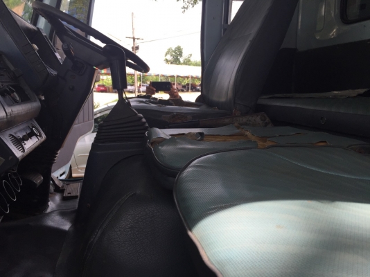 ขายรถบรรทุก 10 ล้อดัมพ์ ISUZU ROCKY 240 แรงม้านางฟ้าแท้ มีระบบลากพ่วง ราคา 1100000