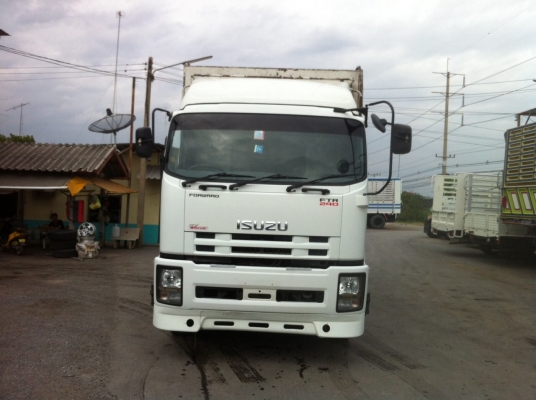 ISUZU 6ล้อ กระบะบรรทุก ปี54 240แรงม้า