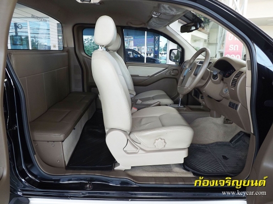 NISSAN NAVARA FRONTIER CALIBRE 2.5 CAB LE ปี 2011 NISSAN NAVARA FRONTIER CALIBRE 2.5 CAB LE ปี 2011