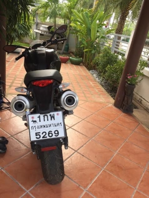 ขาย Monster 795 สีดำ