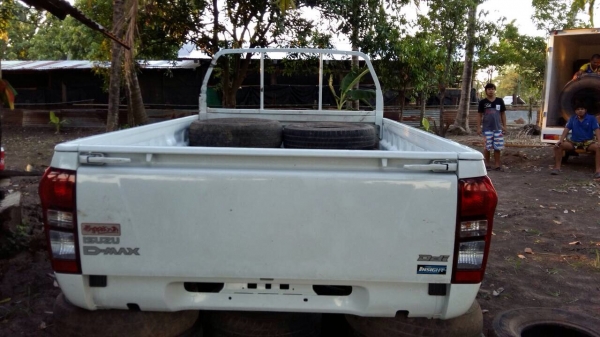 ขาย กระบะดีแม็คถอดป้ายแดง