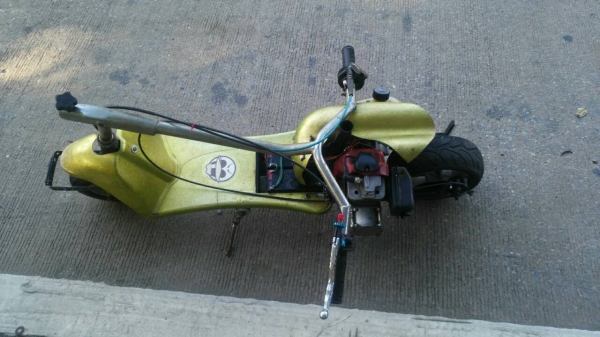ขายรถ scooter น้ำมัน สตาร์ทมือ ขายรถ scooter น้ำมัน สตาร์ทมือ