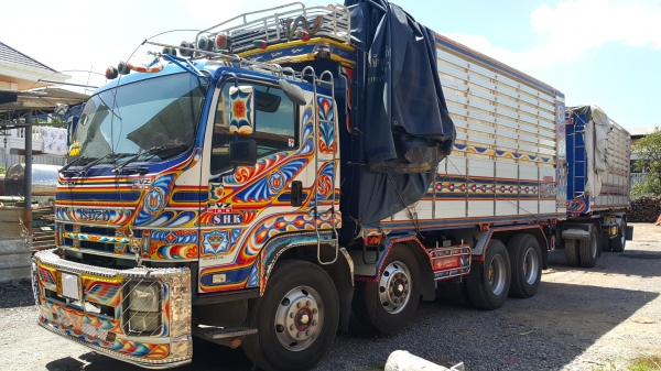 ขายรถพ่วง 20 ล้อ แม่-ลูก กระบะเนียมคอกเกษตรดั้ม อู่.สหกิจ ISUZU 300 ปี.25.พ.ย.53 รถสวย ยางเต็ม ราคาถูกๆแค่.2300000 ต่อรอง สนใจรีบจองด่วน