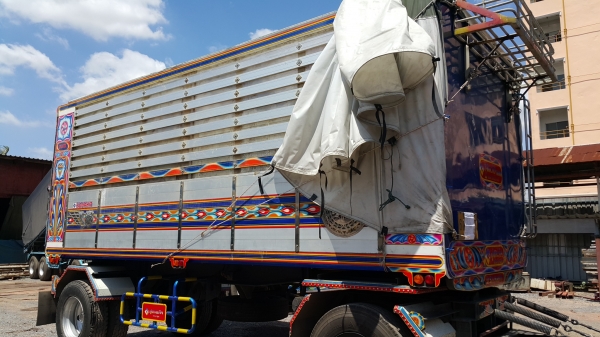 ขายรถพ่วง 20 ล้อ แม่-ลูก กระบะเนียมคอกเกษตรดั้ม อู่.สหกิจ ISUZU 300 ปี.25.พ.ย.53 รถสวย ยางเต็ม ราคาถูกๆแค่.2300000 ต่อรอง สนใจรีบจองด่วน