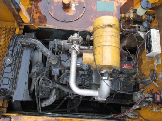 DYNAPAC CP20W  ปี1990 7ล้อ ใครหาอยู่ติดต่อมาได้เลยนะครับ