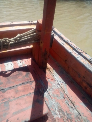 ขายเรือตกปลา ยาว 4 วา กว้าง 2.5 เมตร