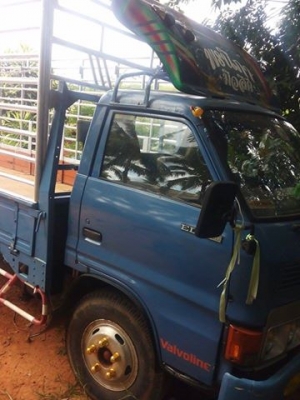 ขายหกล้อยาว 5.50 ks22 เครื่อง 115 แรงม้า ฝาดำ ราคาต่อรองได้คับ รถบ้าน เจ้าของขายเอง ขายได้ ขายเลย โทมาคุยกัน ขายหกล้อยาว 5.50 ks22 เครื่อง 115 แรงม้า ฝาดำ ราคาต่อรองได้คับ รถบ้าน เจ้าของขายเอง ขายได้ ขายเลย โทมาคุยกัน