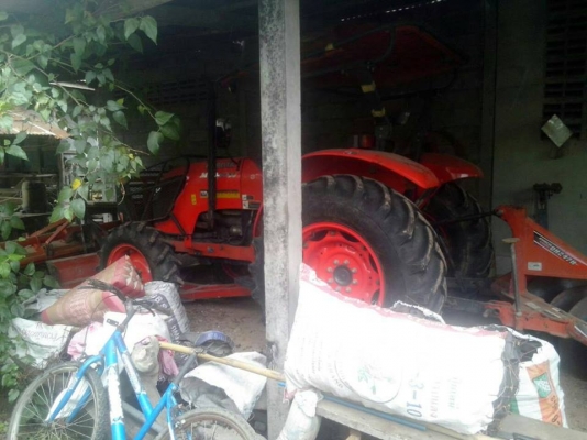**480,000 บ.ต่อรอง/// รถไถ2เพลา KUBOTA 60แรง 4WD **ขาย KUBOTA M6040 SU 60HP 4WD รถไถ2เพลา เดิมๆบาง TRACTOR KUBOTA M6040SU 60แรง 4WD ใช้งาน 3,xxx ชั่วโมง เครื่องเดิม เกียร์เดิม เครื่อง4สูบ 60แรง แน่น แรงดี ไม่เยิ้มครับ ปั้มดี แรง ไม่หอบ เกียร์ดีไม่หลุด ระบ **480,000 บ.ต่อรอง/// รถไถ2เพลา KUBOTA 60แรง 4WD **ขาย KUBOTA M6040 SU 60HP 4WD รถไถ2เพลา เดิมๆบาง TRACTOR KUBOTA M6040SU 60แรง 4WD ใช้งาน 3,xxx ชั่วโมง เครื่องเดิม เกียร์เดิม เครื่อง4สูบ 60แรง แน่น แรงดี ไม่เยิ้มครับ ปั้มดี แรง ไม่หอบ เกียร์ดีไม่หลุด ระบ