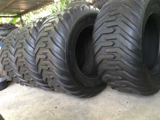ยางใส่สารี่ลากจูง600/50R22.5  ราคาไม่แพง