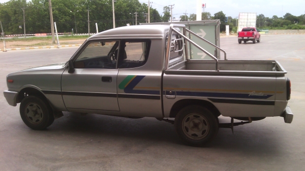 มาสด้าแฟมมิลี่ มาสด้าแฟมมิลี่