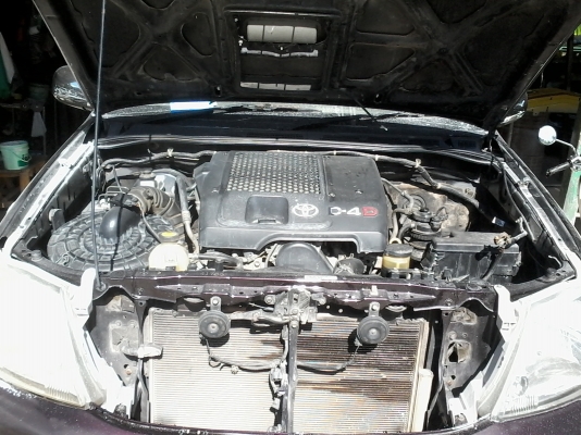 ขายด่วนครับ TOYOTA VIGO D4D 3000 G รถสวยครับ (ขาดกล่องคุมเครื่อง 2 กล่อง)