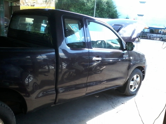 ขายด่วนครับ TOYOTA VIGO D4D 3000 G รถสวยครับ (ขาดกล่องคุมเครื่อง 2 กล่อง)