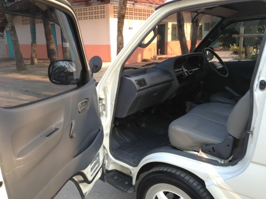 TOYOTA HIACE ช่วงสั้นหลังคาสูง ปี 1994 รถมือเดียว