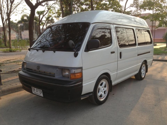 TOYOTA HIACE ช่วงสั้นหลังคาสูง ปี 1994 รถมือเดียว