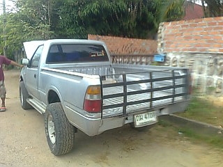 ขายรถกระบะ 4WD 2 ประตู ISUZU รถประกอบ เครื่อง 3200 turbo เกียร์ธรรมดาของปาเจโร คอยล์สปริง ราคา 183000