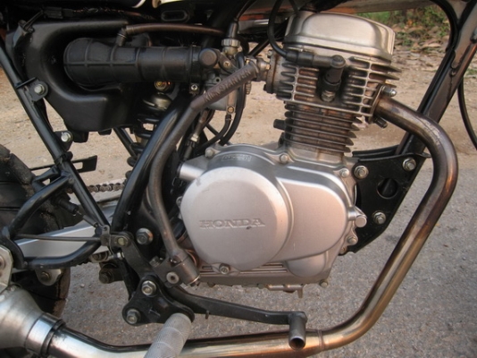 ขายรถ Honda APE50 ตามสภาพพร้อมใช้งาน สตาร์ททีเดียวติด ใช้ดีประหยัดน้ำมันมาก