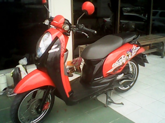 ลดราคาถูกมาก 24500 บาท Scoopy &ndash; i ปี 2554 รถสวย คุณภาพดี