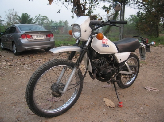 ขายรถ Yamaha DT 50 MX MONO เดิมๆ มีทะเบียนพร้อมโอน ตามสภาพพร้อมใช้งาน