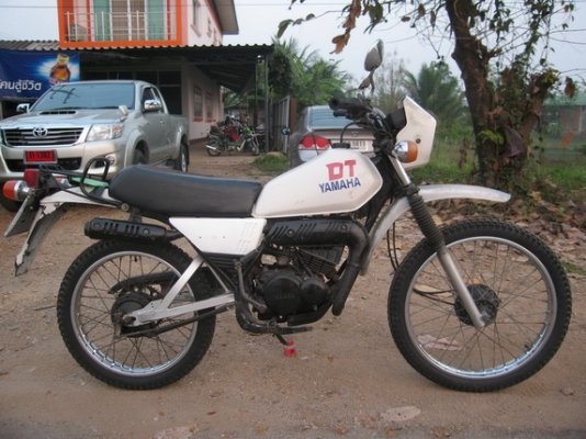 ขายรถ Yamaha DT 50 MX MONO เดิมๆ มีทะเบียนพร้อมโอน ตามสภาพพร้อมใช้งาน