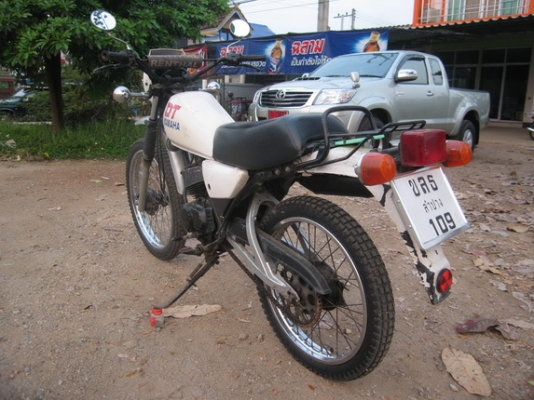 ขายรถ Yamaha DT 50 MX MONO เดิมๆ มีทะเบียนพร้อมโอน ตามสภาพพร้อมใช้งาน