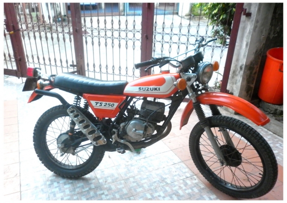 --- Suzuki TS 125 สวยๆเครื่องดี มีเล่มทะเบียน 19000 บาท ---