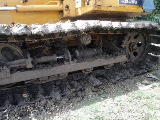 ขายด่วน รถแทรคเตอร์ตีนตะขาบ BD2G ใบมีดสไลด์ 6 ทิศทาง เก่านอกยังไม่เคยใช้งานในไทย เครื่องปั้มดี แรง ๆๆๆ ขายด่วน รถแทรคเตอร์ตีนตะขาบ BD2G ใบมีดสไลด์ 6 ทิศทาง เก่านอกยังไม่เคยใช้งานในไทย เครื่องปั้มดี แรง ๆๆๆ