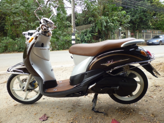 ฟีโน่ สีน้ำตาลขาว (ล้อแม็ค)  ภาษีเต็ม