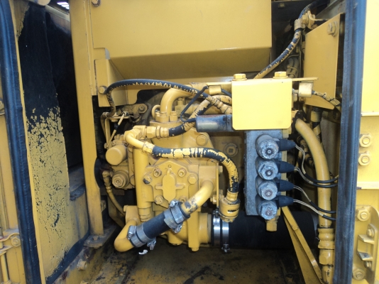 ขายด่วน KOMATSU PC 120-6 อาร์มพิเศษ ใบแทรค 70 สวย เครื่องปั้มดี ไฟฟ้าครบ ใช้งาน 5000 ชม. ขายด่วน KOMATSU PC 120-6 อาร์มพิเศษ ใบแทรค 70 สวย เครื่องปั้มดี ไฟฟ้าครบ ใช้งาน 5000 ชม.