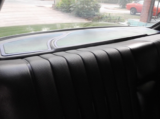 ขาย benz 230e w123 เครื่อง j + lpg