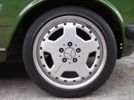 ขาย benz 230e w123 เครื่อง j + lpg