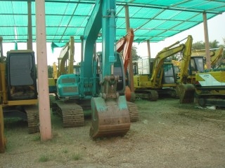 ละอองดาวแทรคเตอร์ ขายรถแบคโฮยี่หัอ KOBELCO SK120-V SUPER