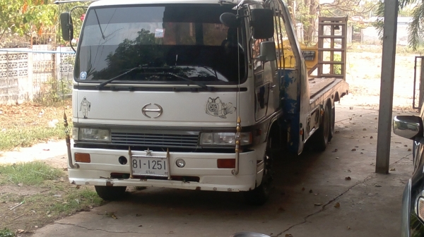 ต้องการขายรถสิบล้อหางปลา