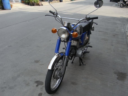 ขายรถ YAMAHA YL-2 สภาพสวย ขี่ได้ดี ระบบไฟพร้อม ทะเบียนขาดเมื่อ 8 กพ. 2556