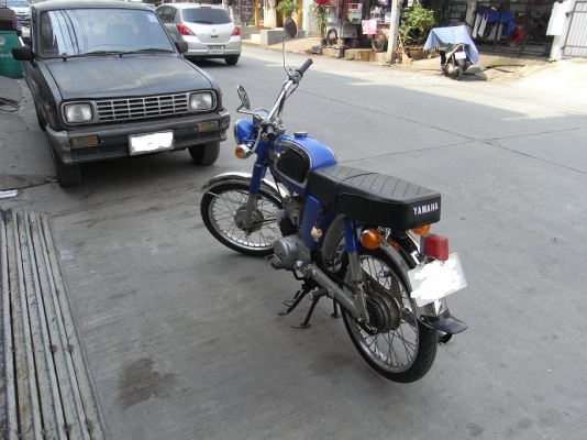 ขายรถ YAMAHA YL-2 สภาพสวย ขี่ได้ดี ระบบไฟพร้อม ทะเบียนขาดเมื่อ 8 กพ. 2556