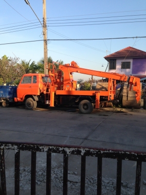 ขายรถเจาะส่วานเสาไฟฟ้า