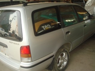 ละอองดาวแทรคเตอร์ ขายรถ NISSAN NV แวนต์