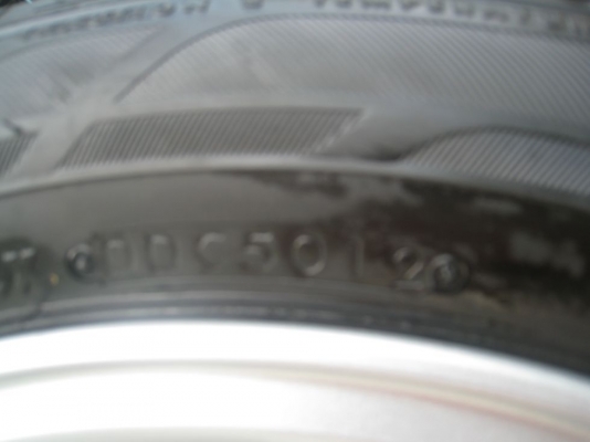 ขายล้อแม็กเดิม Mitsubishi mirage 14"x4.5" 4รู 100 et46 +ยางปี12 (081-3747940)